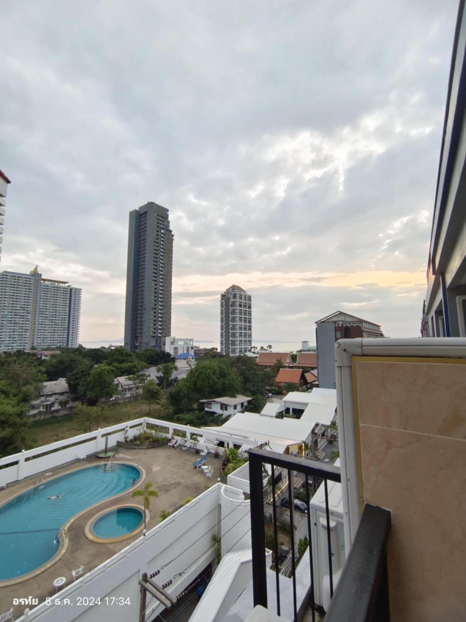 Trio Gems Condo, Pattaya Thailand جومتين بيتش المظهر الخارجي الصورة